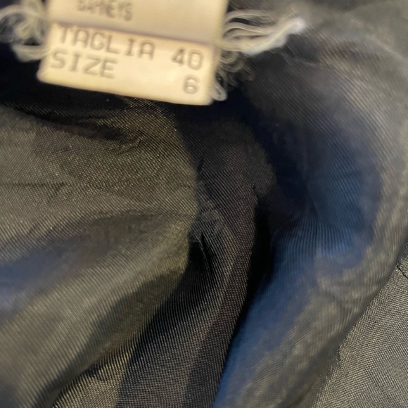 Barneys New York Vintage Black Single Breasted Long Blazer Size 6 - Picture 3 of 6